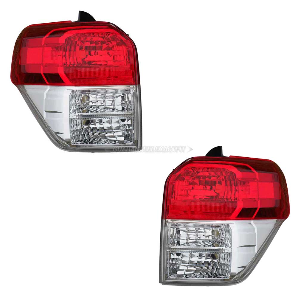  toyota 4Runner Tail Light Assembly Pair 