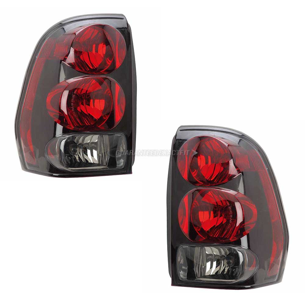  chevrolet Trailblazer Tail Light Assembly Pair 
