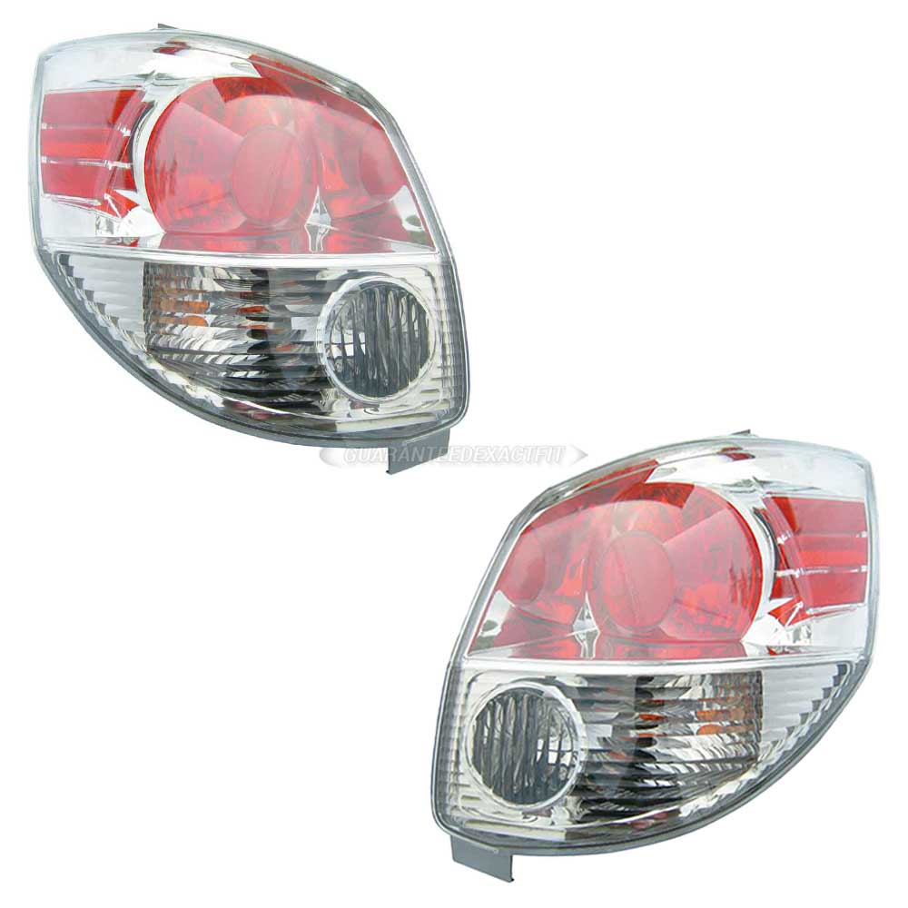  toyota Matrix Tail Light Assembly Pair 