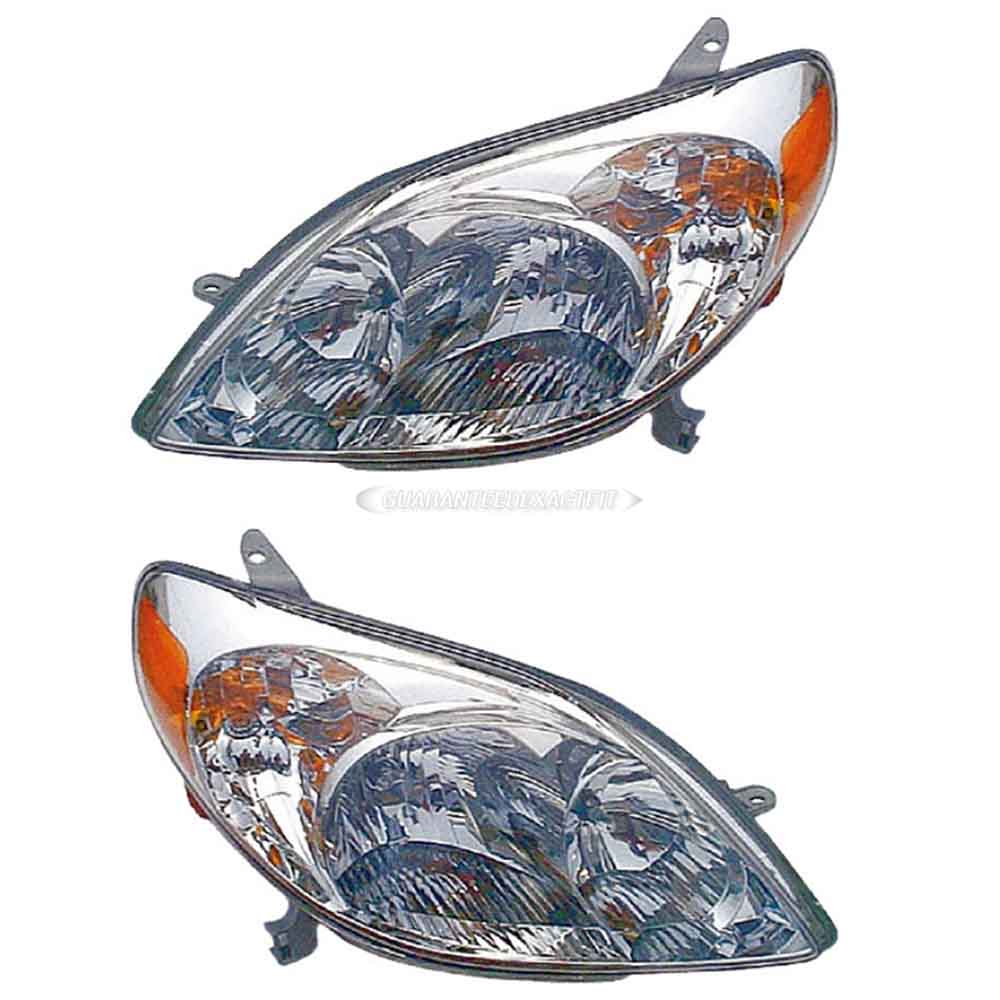  toyota Matrix Headlight Assembly - Pair 