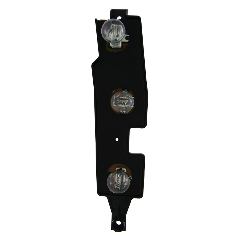  chevrolet Tahoe Tail Light Connector Plate 