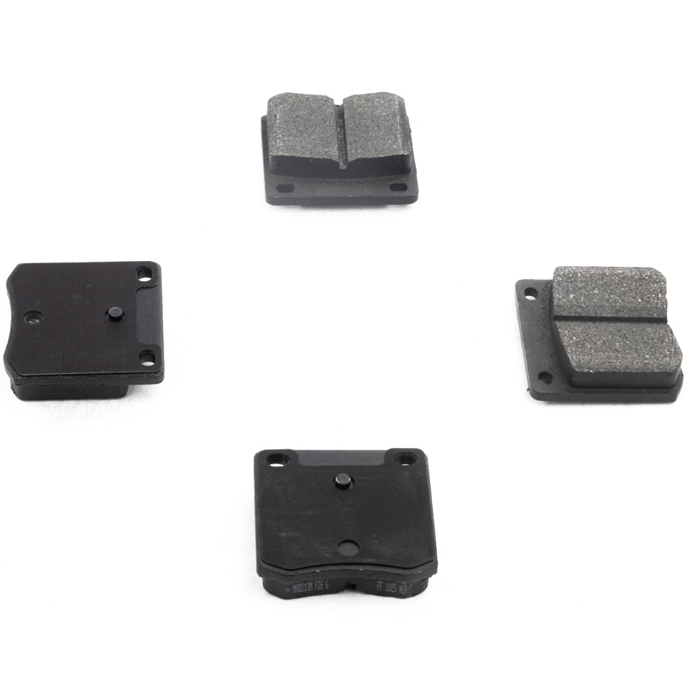  nissan 810 Brake Pad Set 