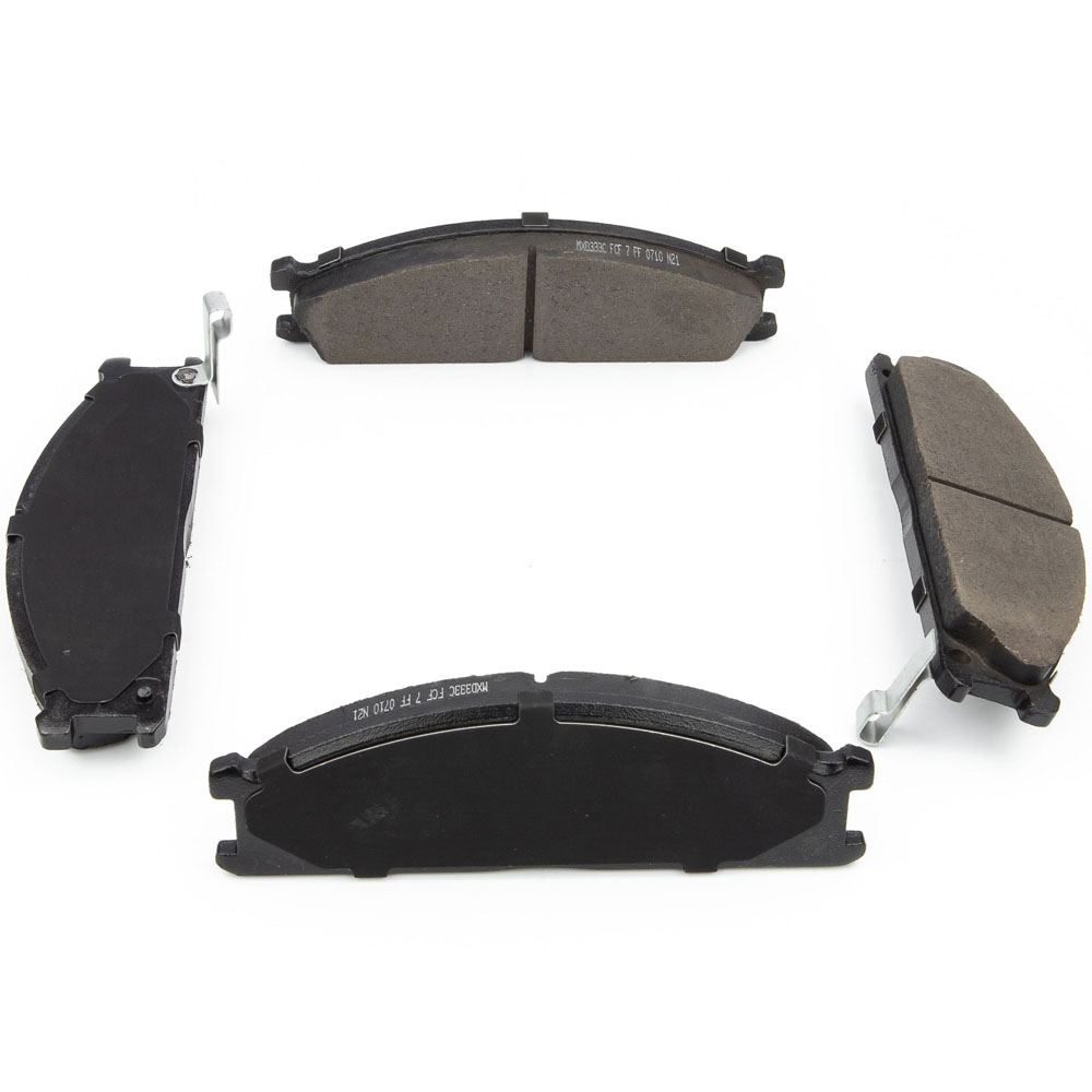  nissan Van Brake Pad Set 
